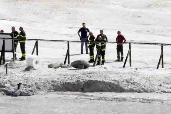 Horror as Family of Three Dies After Falling Into Volcanic Crater (Photos) 